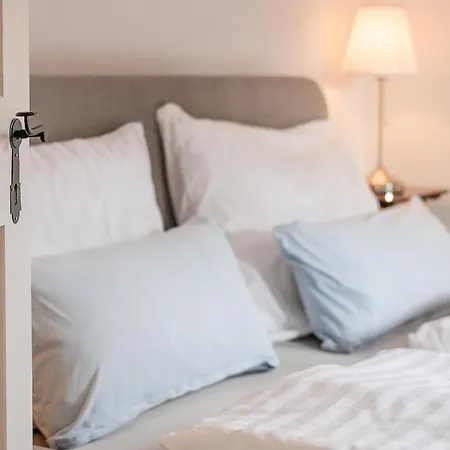 דירה Altes Von 1756 - Straussengut