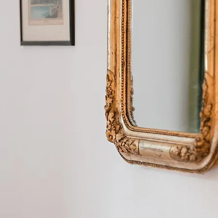 Daire Altes Von 1756 - Straussengut *