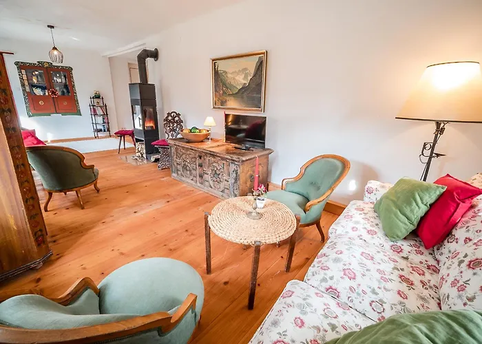 Apartman Altes Von 1756 - Straussengut