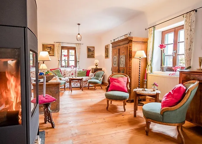 Apartman Altes Von 1756 - Straussengut