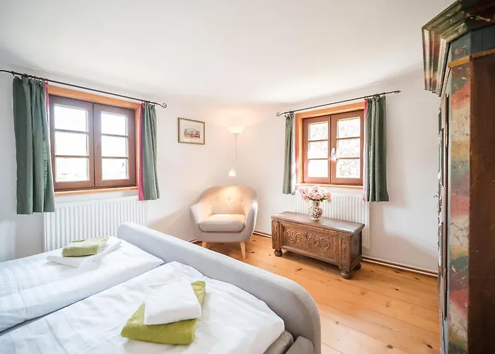 Apartmán Altes Von 1756 - Straussengut